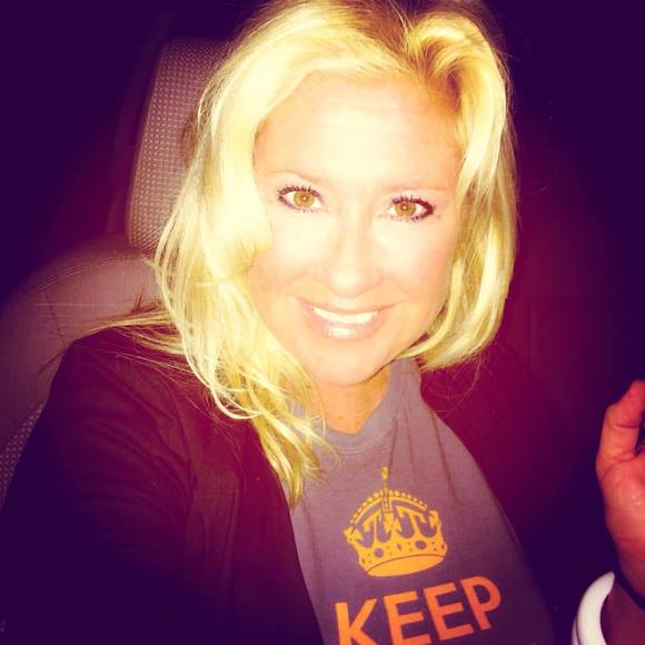 Meet your Posher, Elizabeth - Picture 1 of 1